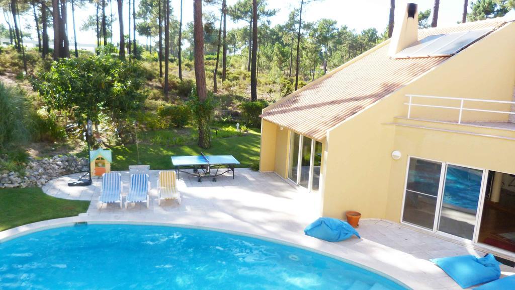 Aroeira Villa Near Lisbon- Daydream Pt 차르네카 객실 사진
